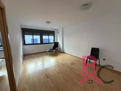 Foto 1 de 11